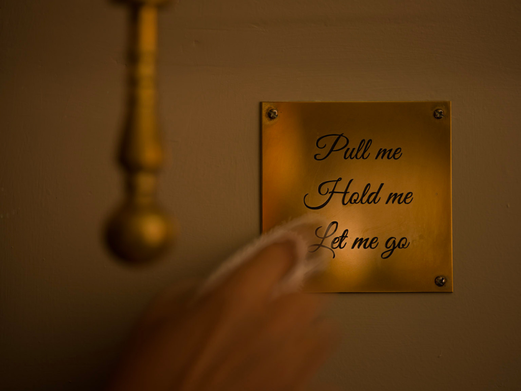 Pull me (1)